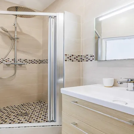 Charming In The Heart Of The 16th District - Mobility Lease * Parigi